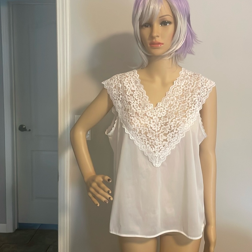 Vintage Metropolitan Lace Top Large Made in USA🇺🇸